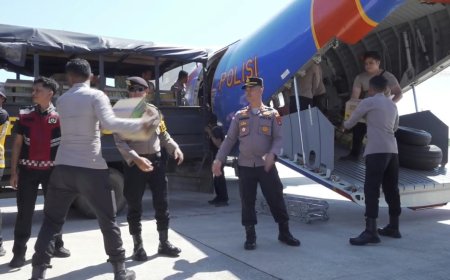 Bantuan Kapolri Tiba di Labuan Bajo, Logistik Disiapkan untuk Warga Terdampak Gempa Flores