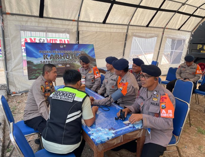 Polres Mojokerto Cek Kesehatan, Dukung Fisik Prima Personel Brimob Siaga Karhutla Gunung Arjuno - Welirang